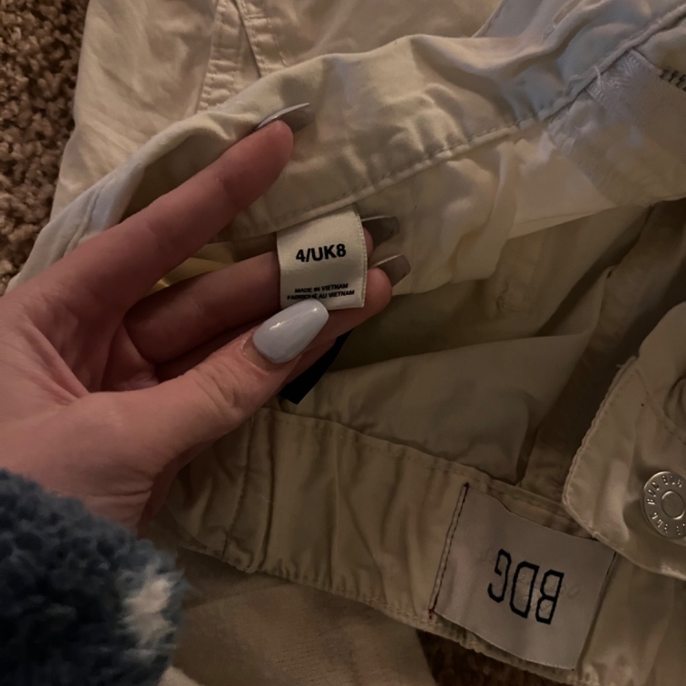 white cargos - Picture 5 of 5